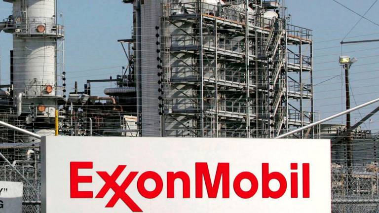 A view of the Exxon Mobil refinery in Baytown, Texas September 15, 2008. - REUTERSPIX