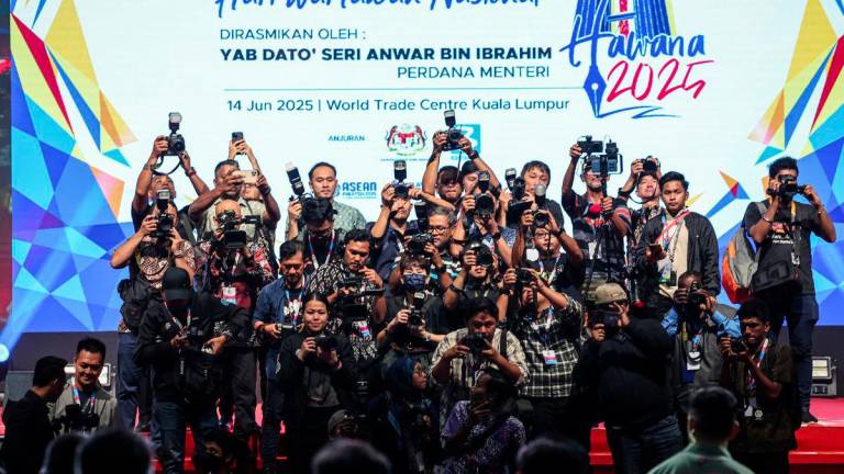 BERNAMAPIX