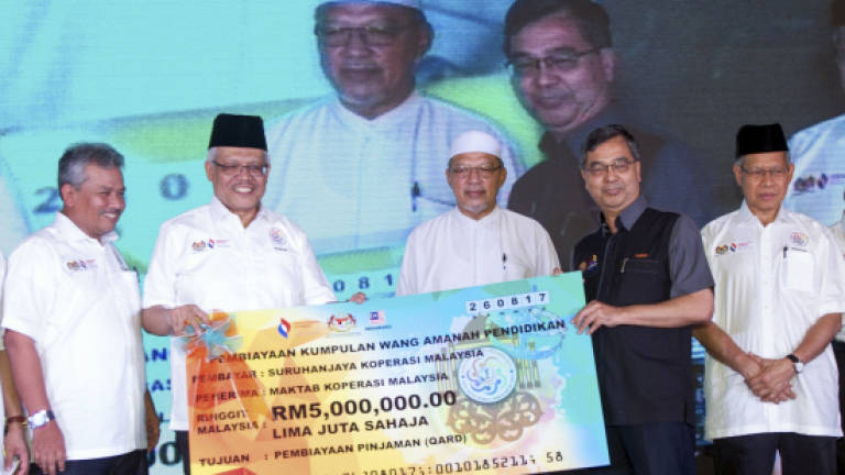 Kelantan MB hopes for stronger cooperation with Putrajaya