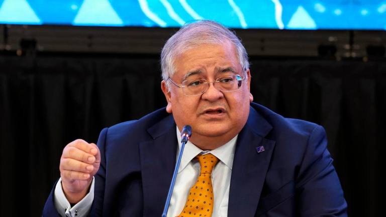 Securities Commission Malaysia (SC) chairman Datuk Mohammad Faiz Azmi - Photo by BERNAMA