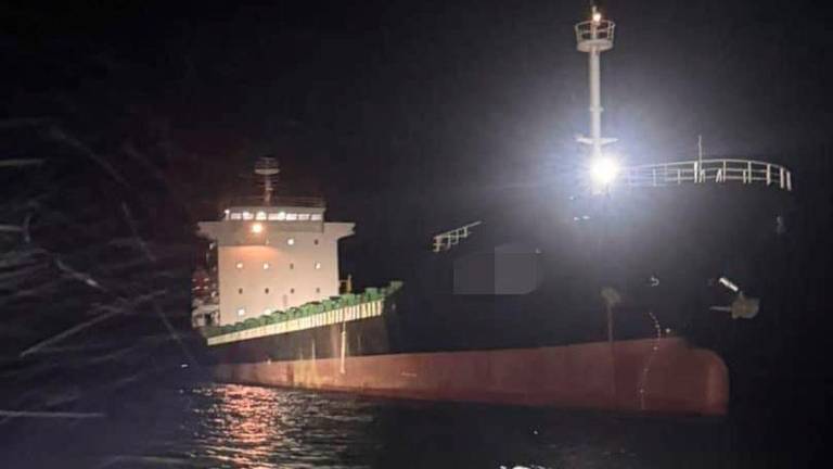 Credit: Agensi Penguatkuasaan Maritim Malaysia / Facebook