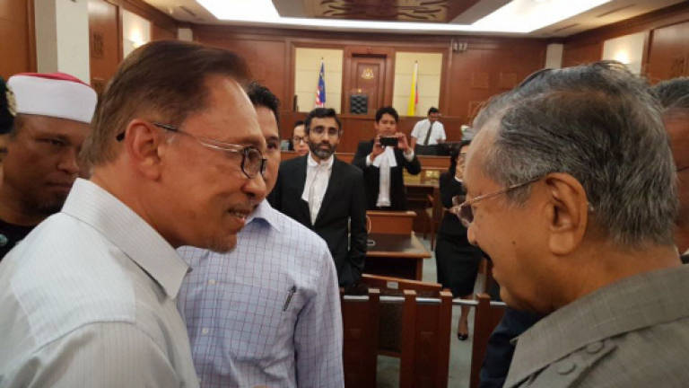 Anwar is de facto leader of PH, Dr M is coalition chairman