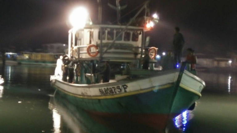 Gunmen kidnaps 3 Filipino fishermen near Pulau Pom Pom