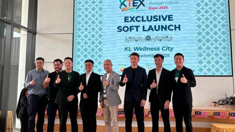 The strategic Partners of “KTEX Wellness Through Culture Expo 2025” (from left to right) Vincent Lee - CEO of Bigledger, Ian - CEO of Asia Events Group, Lee Cheng Yun - CEO of Katch International Sdn Bhd, Datuk Seri Dr.Vincent Tiew – Executive Director, Branding, Sales &amp; Marketing, Charles Chew - Co-founder of Setlary, Manson Ow - MD of Casa Entertainment Group, Nicholas Wee - CEO of DBC Physiotherapy, ⁠Brendan Siew - COO of Katch International Sdn Bhd.