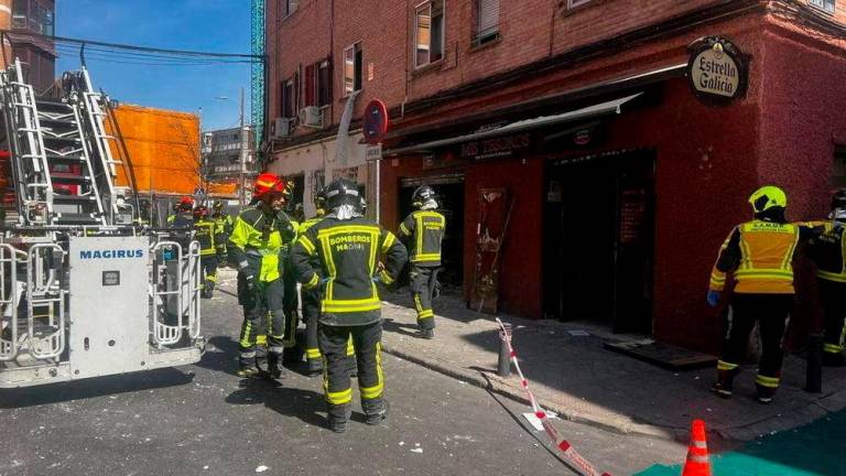 Firefighters work at the site after an explosion in a cafe injured at least 21 people, three of them seriously, according to emergency services, in Madrid, Spain September 13, 2025. Madrid Emergency Services, Handout via REUTERS.