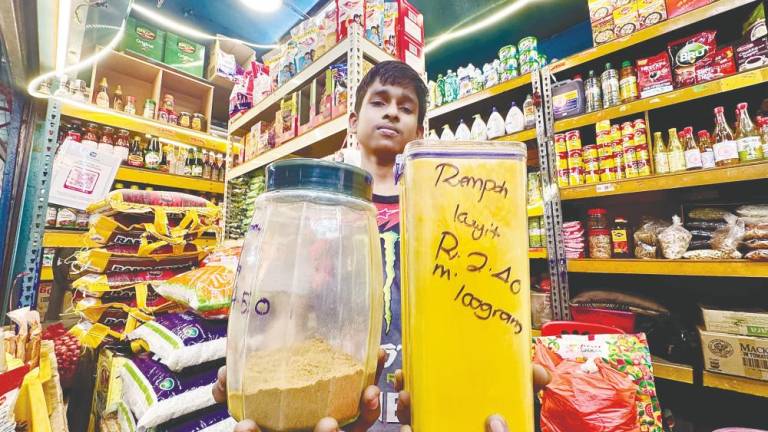 Saravanan said with Deepavali looming, the rising cost of essential goods will further affect the B40 and M40 households who are already struggling financially. – Adam AMIR HAMZAH/THESUN