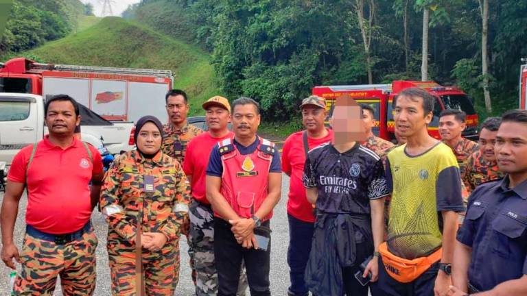 Balai Bomba Dan Penyelamat Bandar Baru Selayang - FACEBOOKpix
