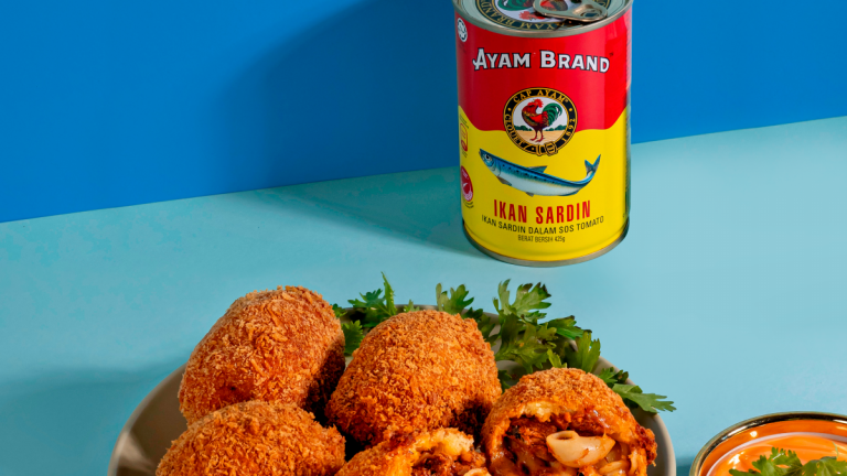 Ayam Brand™ invites M’sians to Makan Lain Macam with bold, creative recipes