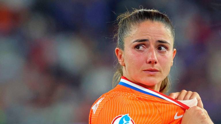 Netherlands’ Danielle van de Donk looks dejected after the match REUTERS/Denis Balibouse