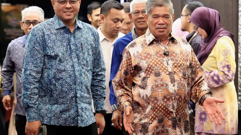 - fotoBERNAMA