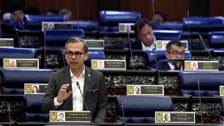 Menteri Komunikasi, Fahmi Fadzil. - BERNAMApix