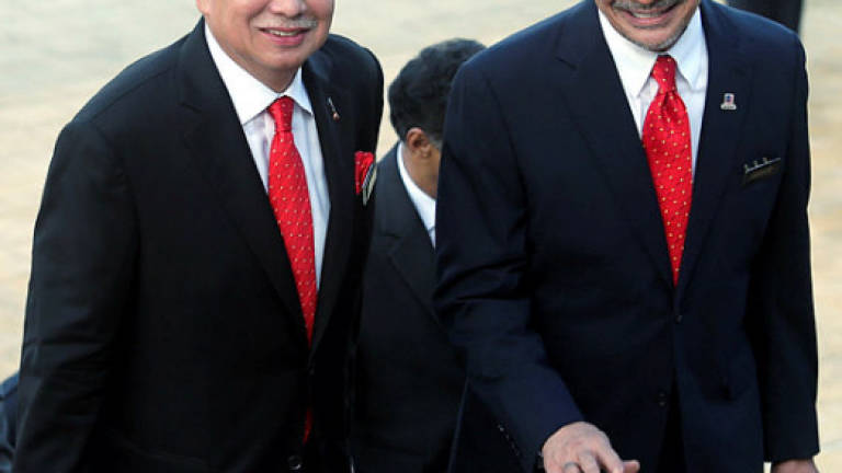 Hishammuddin meets Najib over defence ministry budget needs