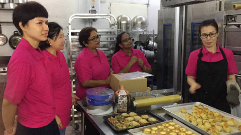SuperMum Bakery launches baking skills initiative for single mothers