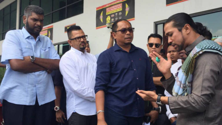 Police stop pow wow between PPIM and car-leasing company