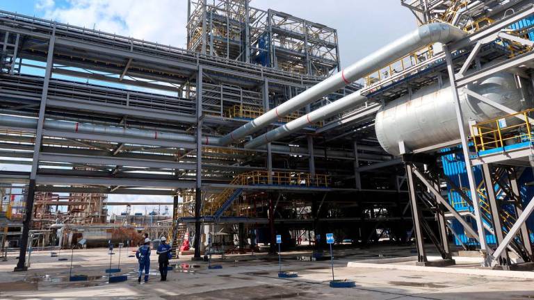 A view shows a petrochemical plant of Gazprom Neftekhim Salavat company in Salavat in the Republic of Bashkortostan, Russia August 23, 2018. Picture taken August 23, 2018. - REUTERSPIX