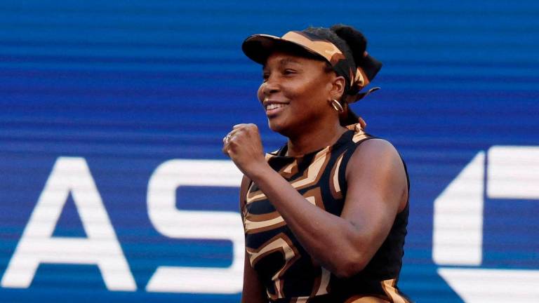 Venus Williams of the U.S. celebrates winning the first set during the round gf 16 match with Canada's Leylah Fernandez against Russia's Ekaterina Alexandrova and China's Shuai Zhang. - REUTERSPIX
