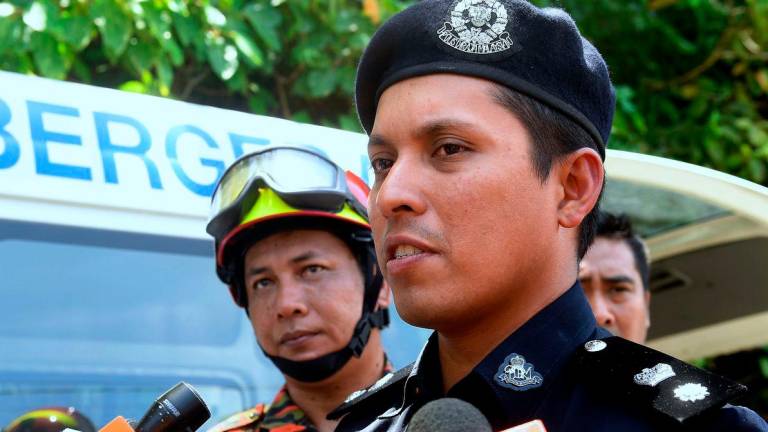 Shah Alam district police chief ACP Mohd Iqbal Ibrahim - Photo by BERNAMA