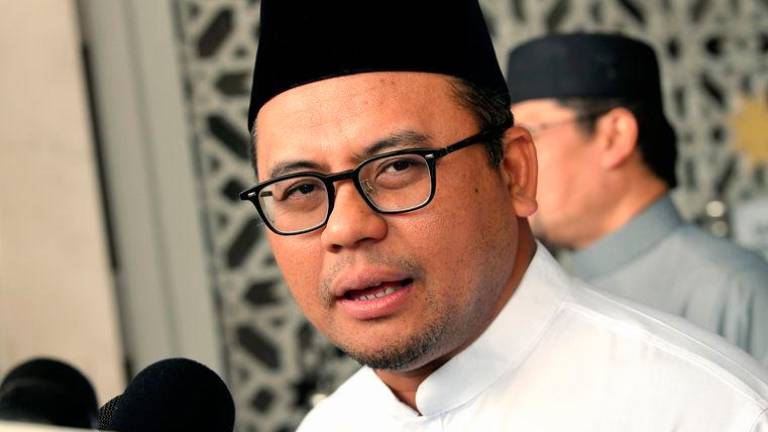 Menteri Besar Datuk Seri Amirudin Shari - BERNAMApix