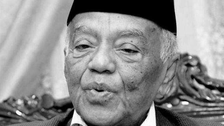 Undang Luak Rembau Datuk Lela Maharaja Datuk Muhamad Sharip Othman - fotoBERNAMA