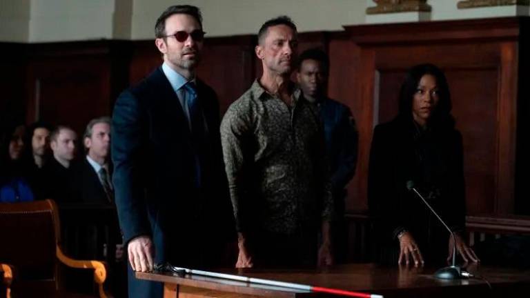 Opting for a life solely as a lawyer, Matt (left) still struggles to leave the Daredevil identity behind. – ALL PICS FROM DISNEY+ HOTSTAR