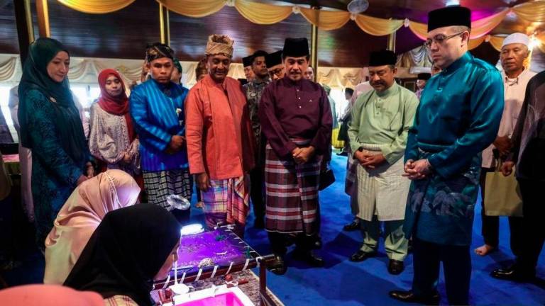 via BERNAMA