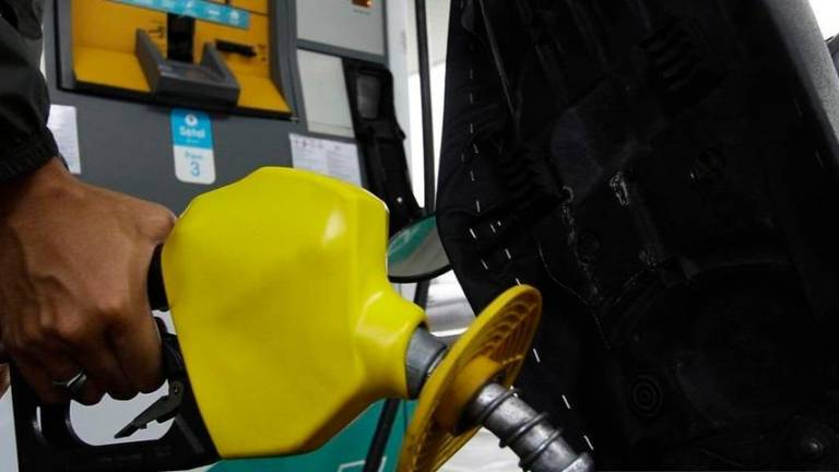 Petrol subsidies cost the government nearly RM40 billion a year. – Bernama filepic