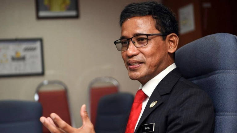 EAIC Commissioner Datuk Seri Dr Razali Ab Malik. - BERNAMA