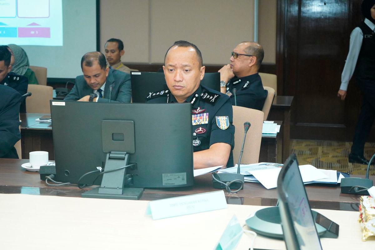 Deputy Commissioner Datuk Mohd Suzrin Mohd Rodhi/Jabatan Keselamatan Dalam Negeri &amp; Ketenteraman Awam PDRM FB