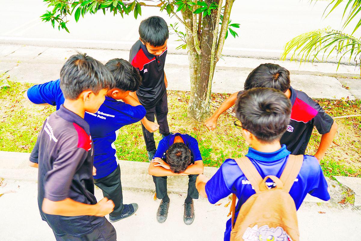 Violence in schools is not an isolated issue. Over the past decade, reports of physical bullying, sexual harassment and serious disciplinary violations have become increasingly frequent. – AMIRUL SYAFIQ/THESUN