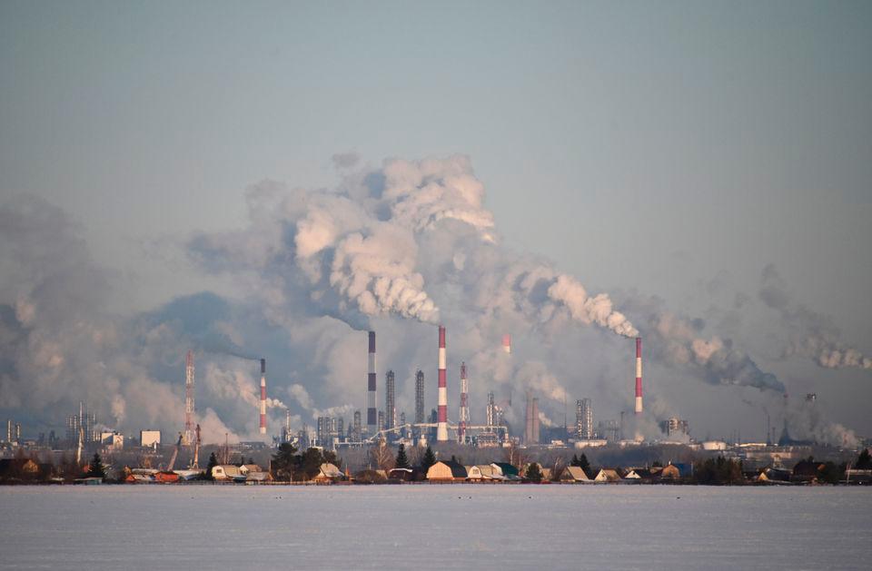 A view shows the Gazprom Neft’s oil refinery in Omsk, Russia February 10, 2020. REUTERSPIX