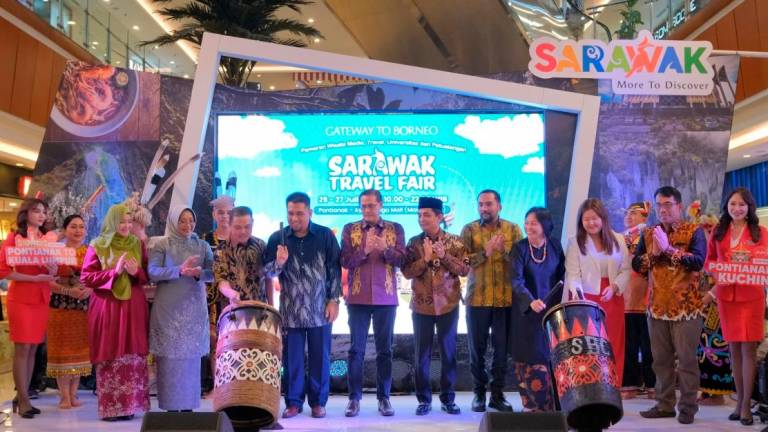 The new routes were unveiled during Sarawak Travel Fair in Pontianak, organised by the Sarawak Tourism Board. – AirAsia pic