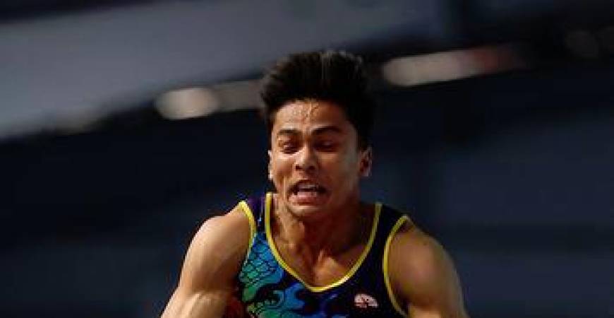 Atlet gimnastik negara Muhammad Sharul Aimy Kamaru Hisam - fotoBERNAMA