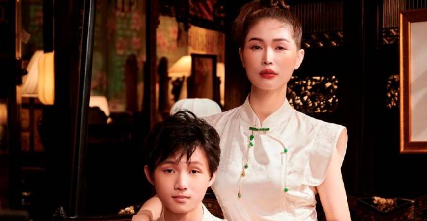 Chia and her son shooting for Maglifestyle’s Chinese New Year (CNY) campaign