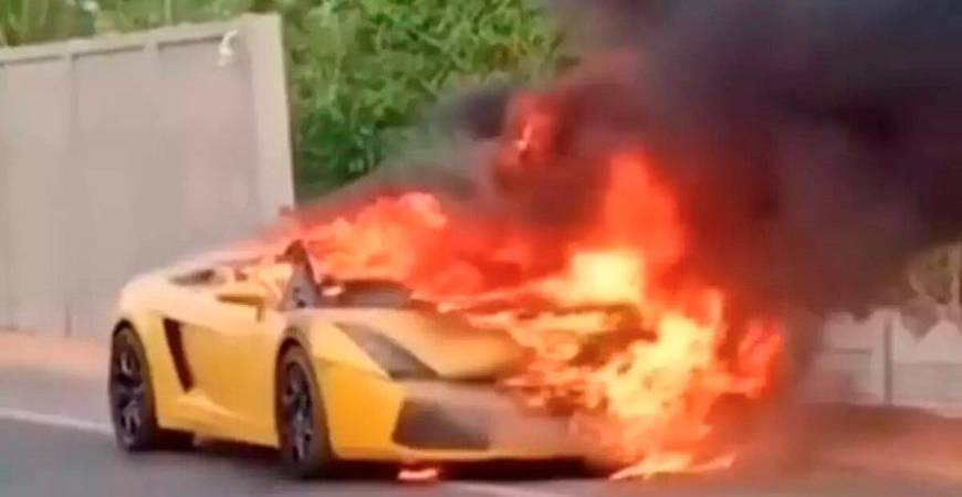 Lamborghini Gallardo Spyder Burnt To Ashes Over Commission Dispute