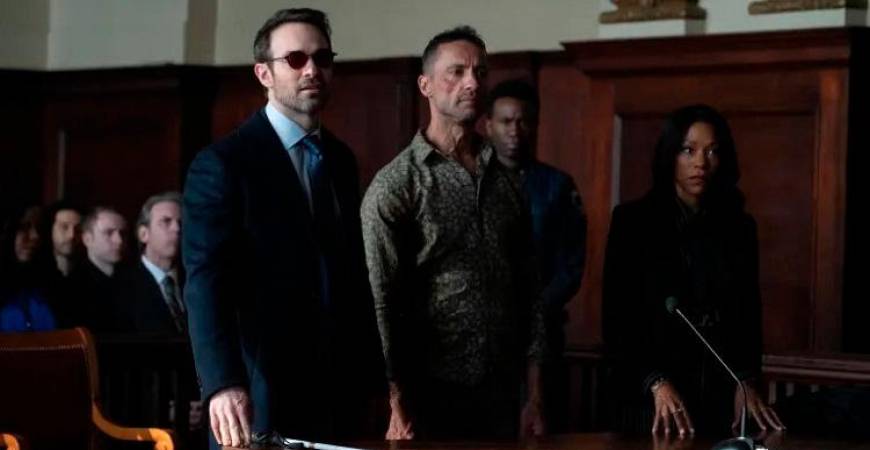 Opting for a life solely as a lawyer, Matt (left) still struggles to leave the Daredevil identity behind. – ALL PICS FROM DISNEY+ HOTSTAR