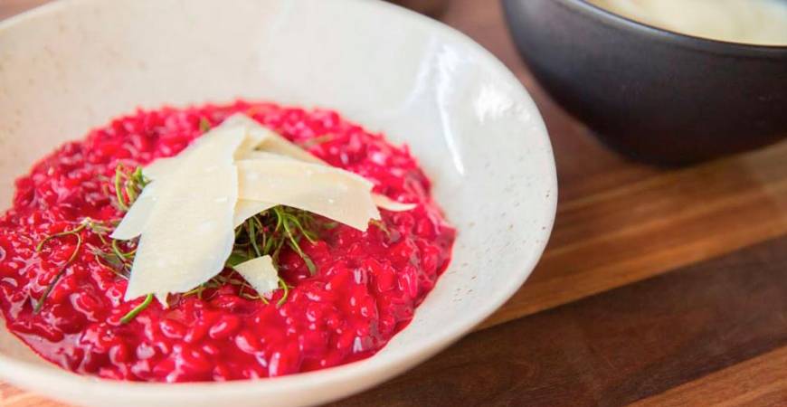 Beetroot risotto combines the natural sweetness of the vegetable with the creamy richness of arborio rice. – PIC FROM YOUTUBE @CHEFSTEPS