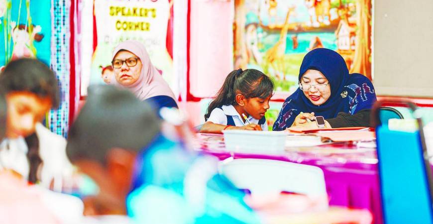 Educators are more than just knowledge carriers; they are influential role models who profoundly affect the lives of their students. – Pix courtesy of Yayasan Hasanah