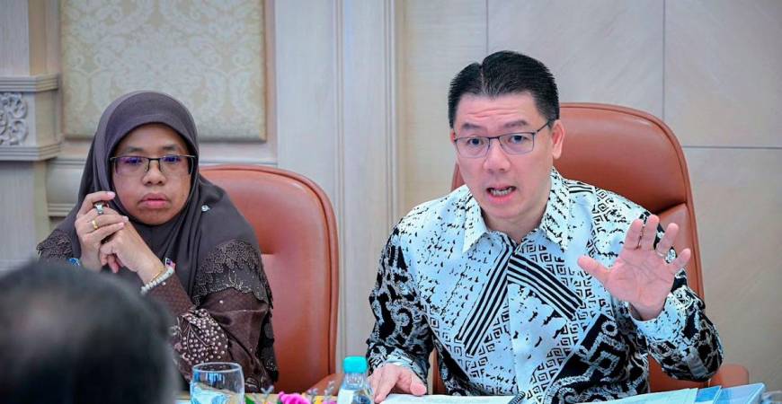 KPKT minister Nga Kor Ming and deputy KPKT minister Datuk Aiman Sabu during the consultation session on the 2026 Budget. Pic courtesy KPKT