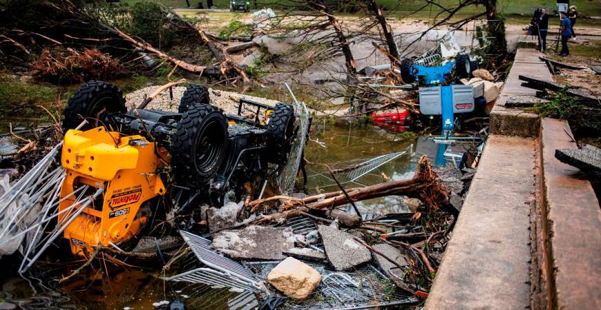 Vehicles sit damaged after deadly flooding in Kerrville, Texas, U.S., July 5, 2025. - REUTERS/Sergio Flores