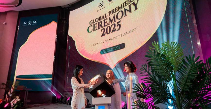 From left: YM Raja Haniza, YM Tengku Adena and Sophia at the official launch gimmick at the Global Premiere Ceremony 2025: A New Era of Modest Elegance, featuring the founders of three Muslim-friendly lifestyle brands.