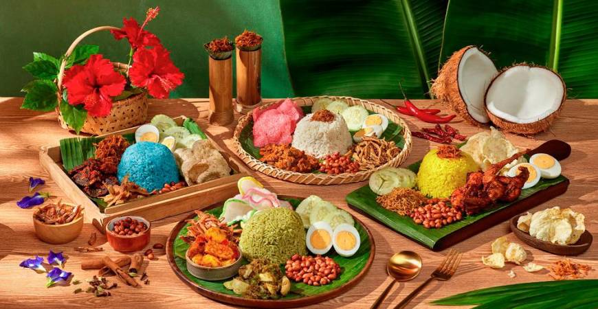 Nasi lemak buffet.