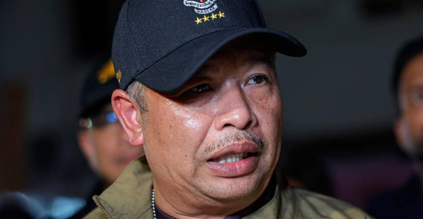 Ketua Pengarah Imigresen Datuk Zakaria Shaaban. - fotoBERNAMA