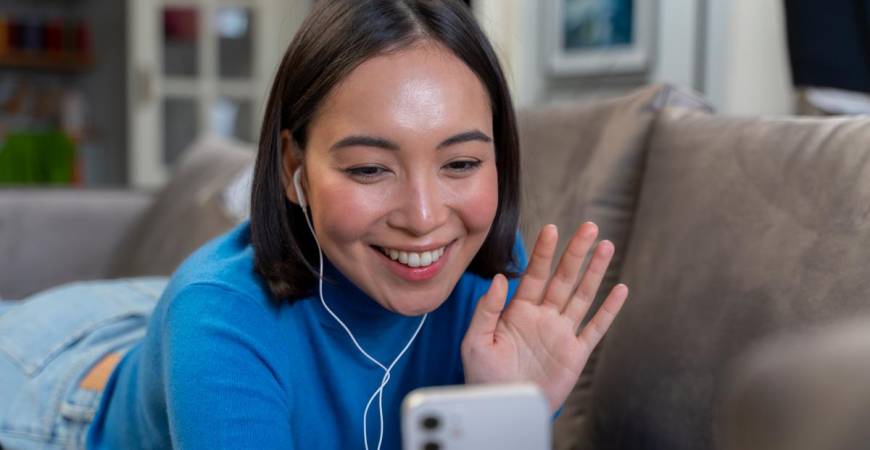 Multilingual individuals are more competitive in today’s job market as cross-border trade becomes increasingly important. – ALL PICS FROM PEXELS