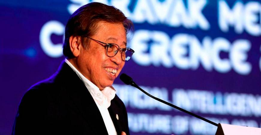 Tan Sri Abang Johari Openg- BERNAMA
