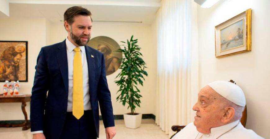 Pope Francis meets with U.S. Vice President JD Vance on Easter Sunday at the Vatican, April 20, 2025. Vatican Media/­Handout via REUTERS