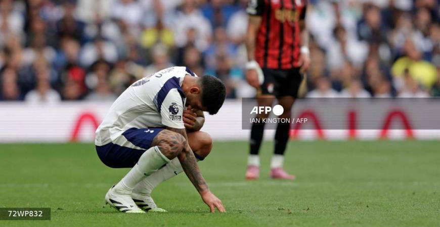 Tottenham Hotspur's Argentinian defender #17 Cristian Romero reacts during the English Premier League football match between Tottenham Hotspur and Bournemouth at the Tottenham Hotspur Stadium in London, on August 30, 2025. - AFP