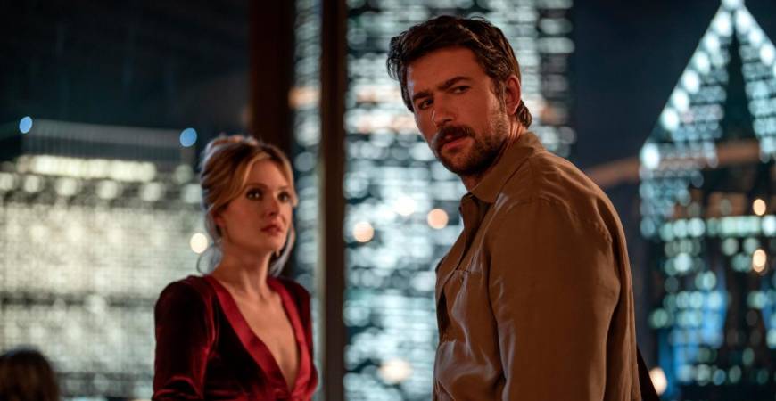 (From left) Violet (Fahy) and Henry (Sklenar) share a tense first date where charm quickly turns to suspicion. – ALL PICS FROM IMDB