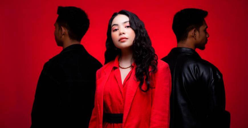 Khodi released her debut single Ke Mana in 2019, featuring R&amp;B twins Razqa. – PICTURE COURTESY SONY MUSIC MALAYSIA