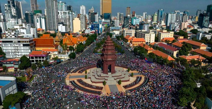 Tens of thousands of Cambodians took to the streets of Phnom Penh on June 18 for an official rally to support the government’s actions in its recent border dispute with Thailand. - Handout / UNION OF YOUTH FEDERATIONS OF CAMBODIA (UYFC) / AFP