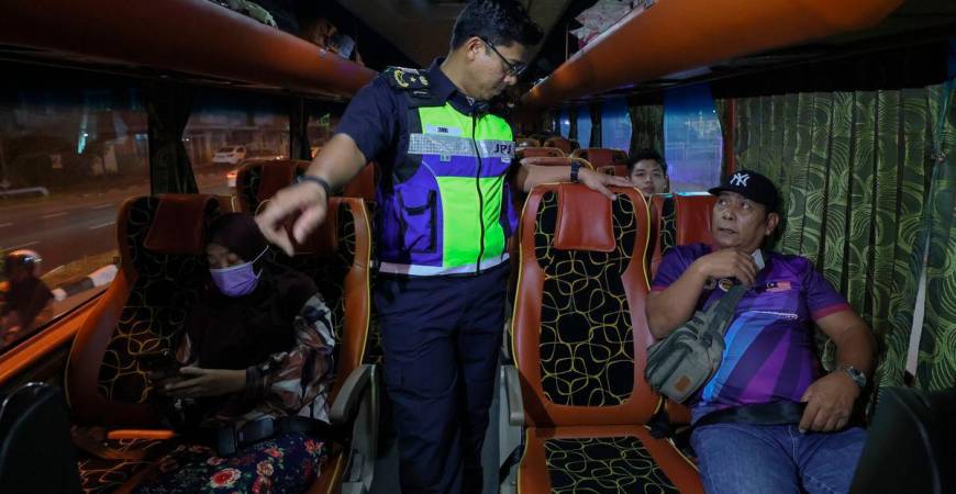 Terengganu JPJ director Zamri Samion - Bernamapix